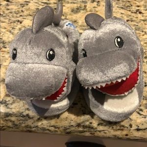 Shark slippers 10-11 (4 year old)